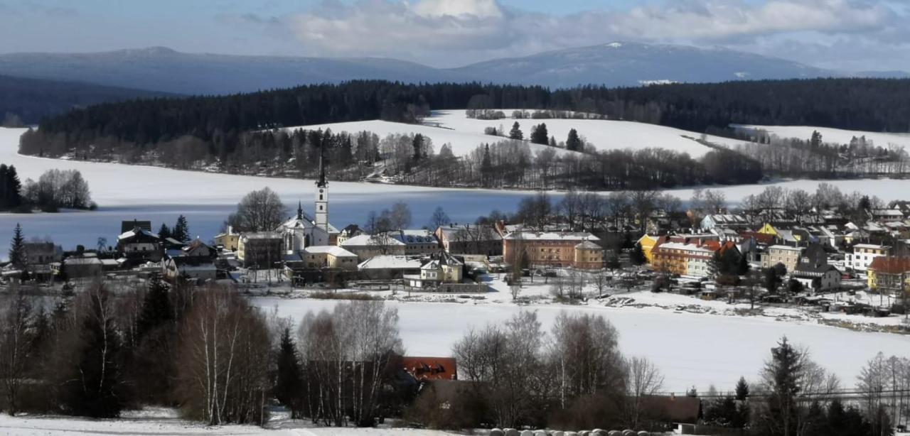 Apartman G4 Maty Frymburk Exteriör bild