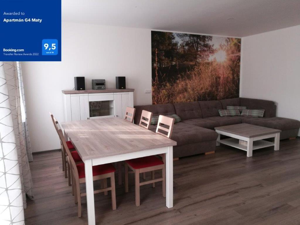 Apartman G4 Maty Frymburk Exteriör bild