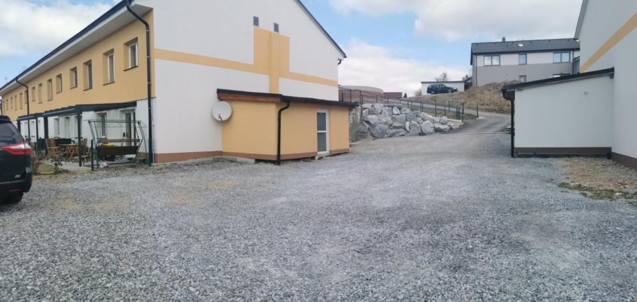 Apartman G4 Maty Frymburk Exteriör bild