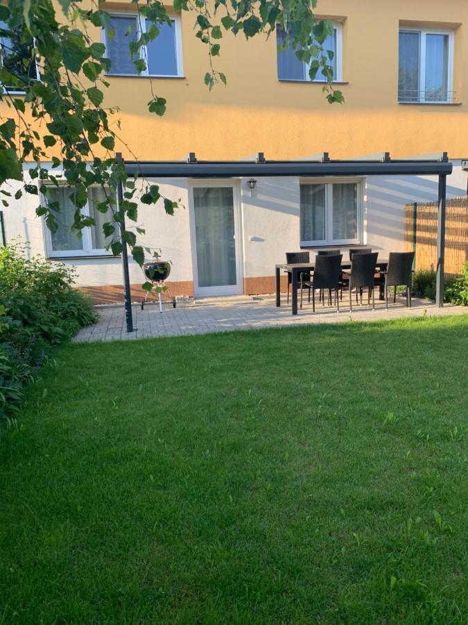 Apartman G4 Maty Frymburk Exteriör bild